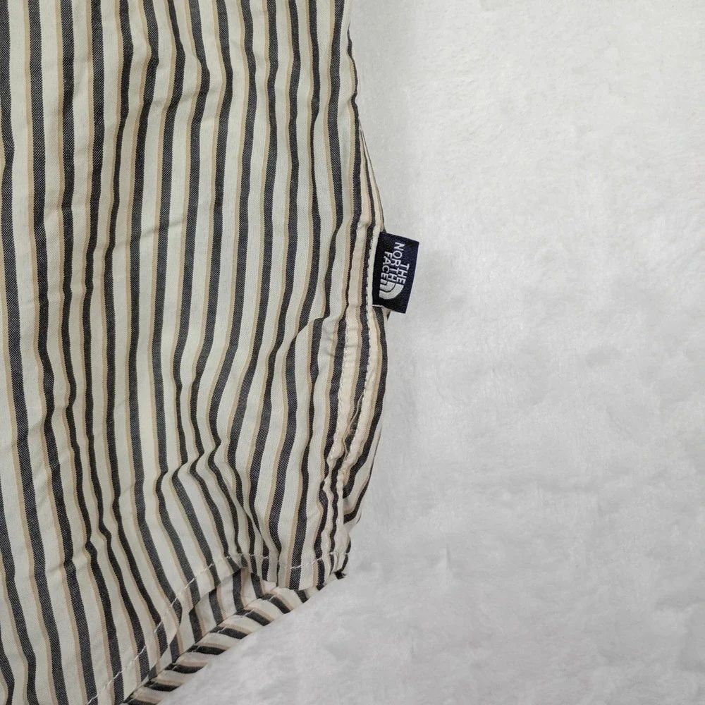 The North Face Mens XL Striped Short Sleeve Button Down Shirt Tan Black White‎